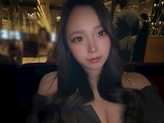 ゆい「こんばんは！ゆいです」