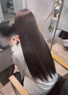 プロフィール写真1・𝐑𝐢𝐫𝐢𝐚|New Club 唯・ニュー クラブ ユイ - 大村市・本町のキャバクラ