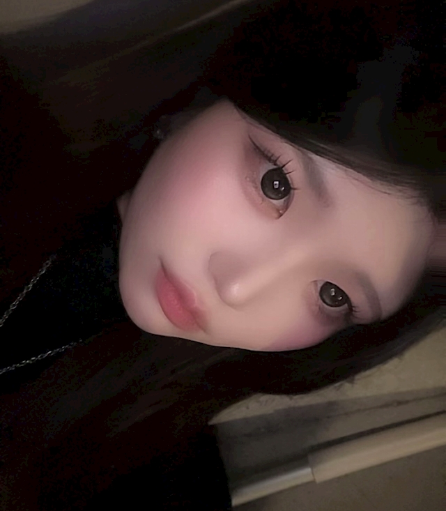 プロフィール写真1・真白|