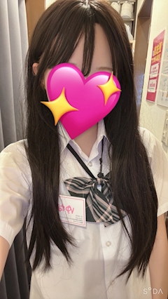 Z Cafe女性キャスト体験ゆな