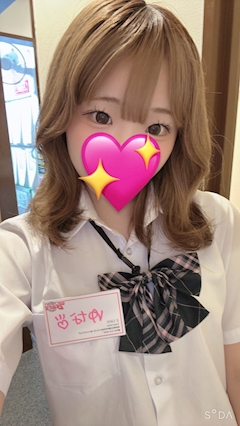 Z Cafe女性キャスト体験ゆな