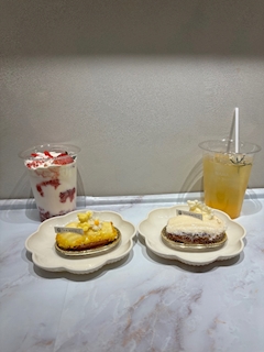 あゆ「雨上がってうれしこᵋ ･֊･ ᵌ」