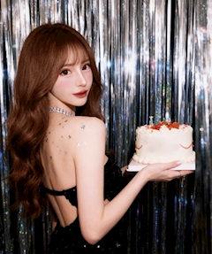プロフィール写真1・りさ｜Lounge Verle・ラウンジ ヴァール - 下高井戸のキャバクラ