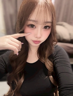プロフィール写真1・めい｜梅田 キャバクラ・ヤミー