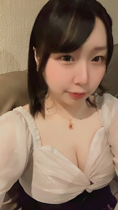 なな「もし一ヶ月丸々休みが出来たらどうする？」