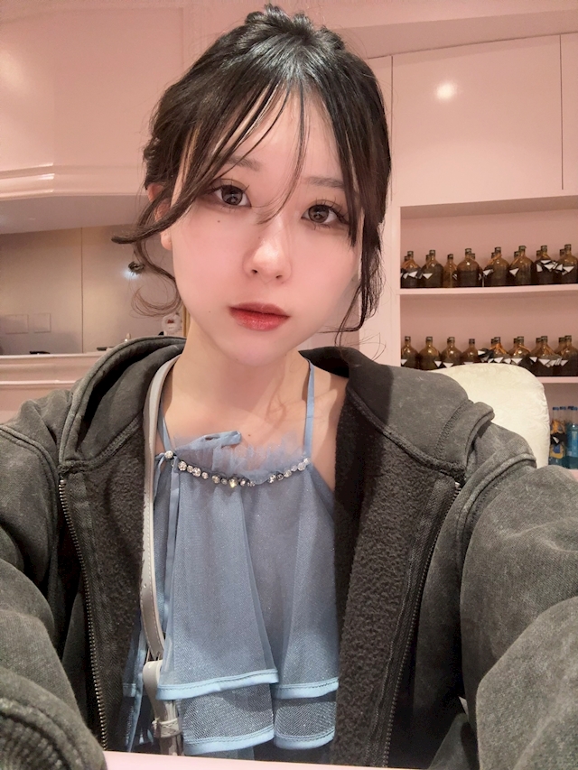 プロフィール写真5・文月 みさき｜