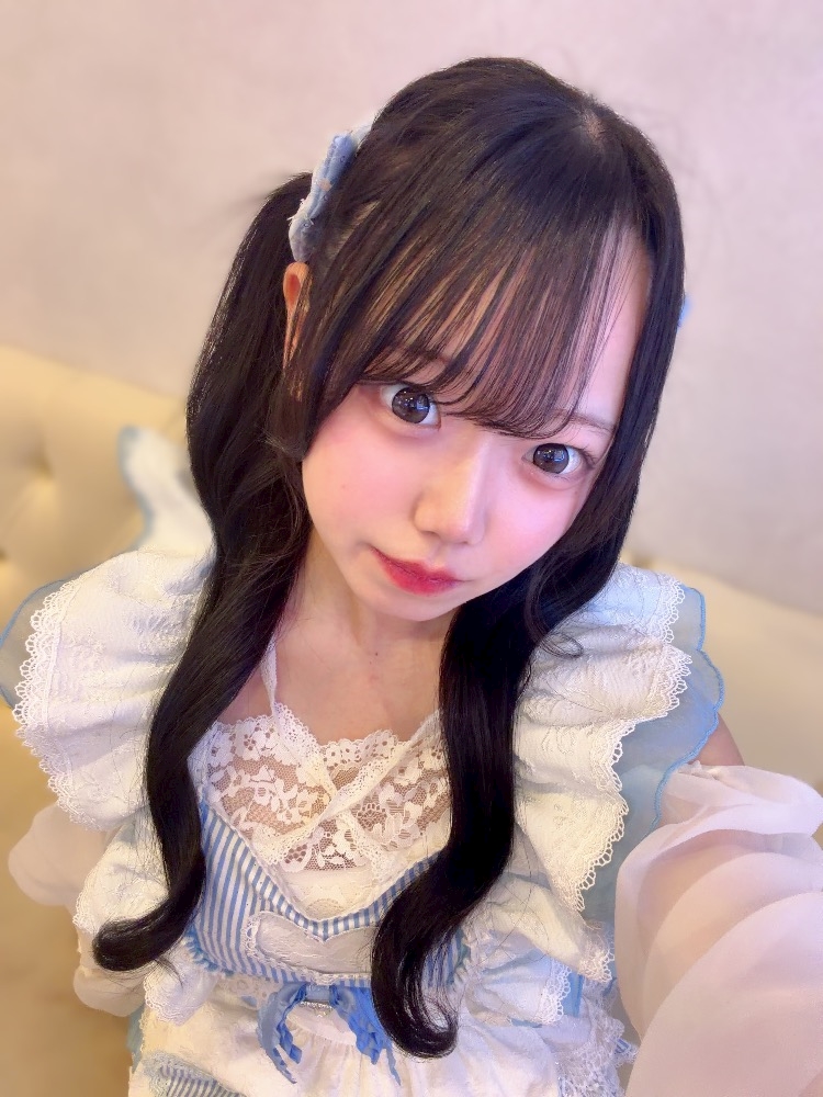 みと