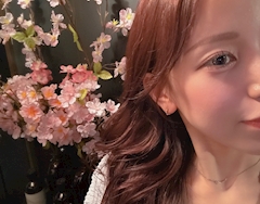 カレン👼💓「髪染めました🩷👼💜🍒🍇」