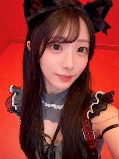 ピックアップキャスト めい Concafe & Lounge Gilgamesh・ギルガメッシュ - 池袋東口のコンカフェ