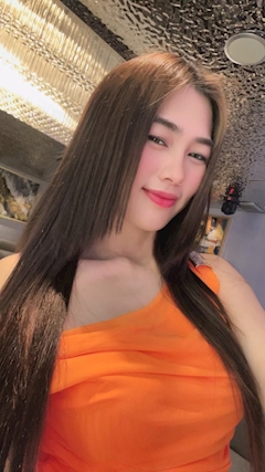 プロフィール写真6・💖凛💖｜真理子・マリコ - 名古屋 栄のインターナショナルパブ