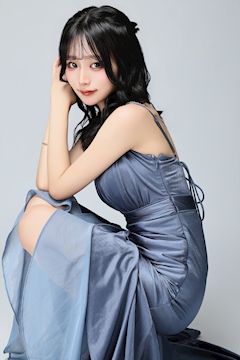 プロフィール写真2・恋　なつ｜CLUB GEMME 錦・ジェム - 名古屋 錦のキャバクラ