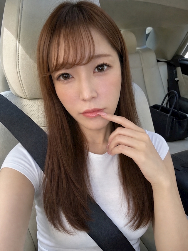 白石 ゆりの