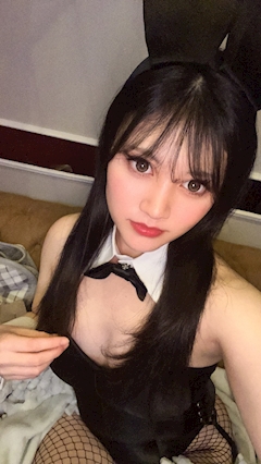 ひよりバニーガール「出勤しました🌟」