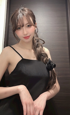 プロフィール写真1・すずね｜EAST HONEY・イーストハニー - 京橋のキャバクラ