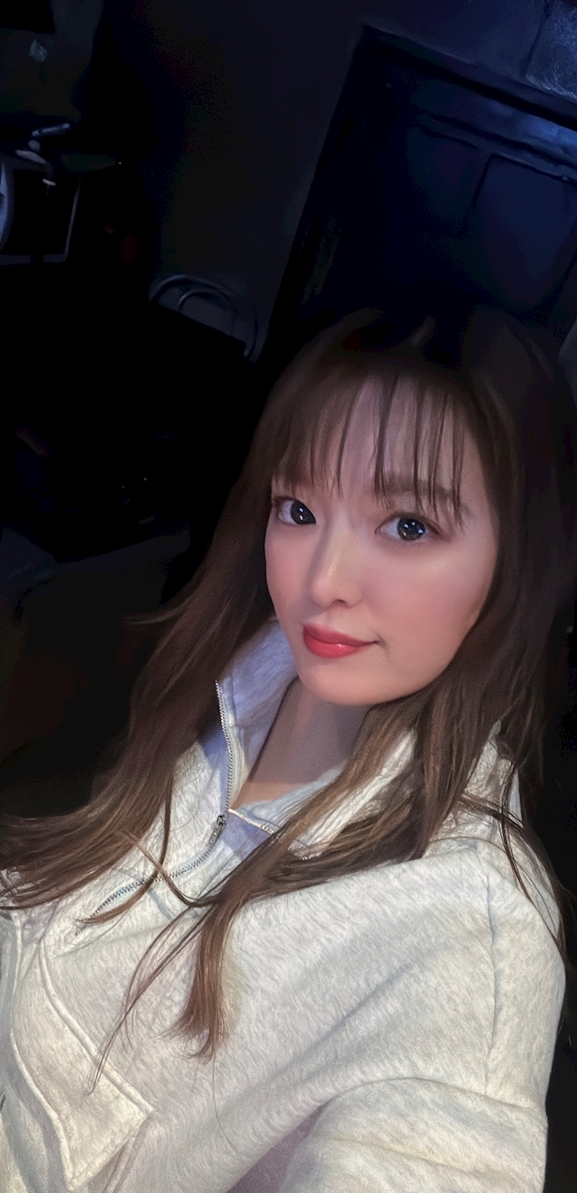 プロフィール写真1・黒咲梨亜｜