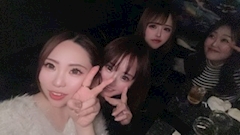 えりか「今日もお疲れサマンサタバサ🌚❤︎」