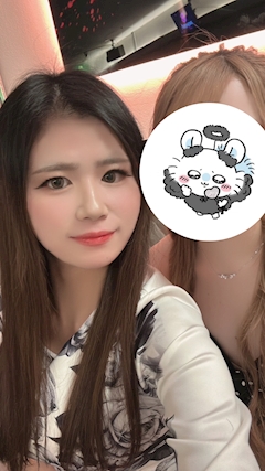 なぎ「せなさんと初つーしょ😽🎀」