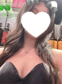 プロフィール写真1・黒咲 みな｜Girls bar MILLION・ミリオン - 名古屋 名駅のガールズバー