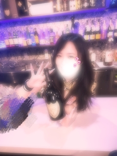 プロフィール写真2・かりん大先生🐝神楽坂honey|Girl's bar honey・ハニー - 神楽坂・飯田橋のガールズバー