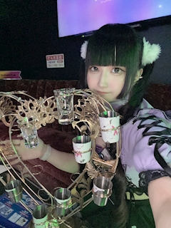 しゅな🦊「明日からいます！」