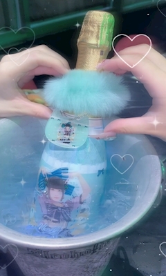 しゅな🦊「今日もいます👍🏻」