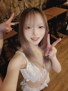 プロフィール写真1・りか|Entertainment Bar FULLMOON・フルムーン - 岡山市(岡山駅前)のガールズバー