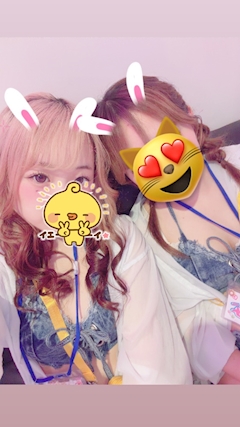 れな「今日も出勤しましたー！」