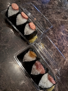 かえで「( Ꙭ)っ🍙」