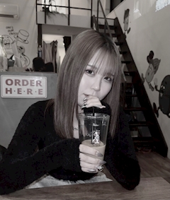 プロフィール写真4・Ami｜ESPADA・エスパーダ - 名古屋 錦のガールズバー