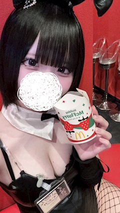 プロフィール写真11・かがみ🐰焼肉とバニーガール｜焼肉とバニーガール 野田阪神店 - 野田阪神のガールズバー