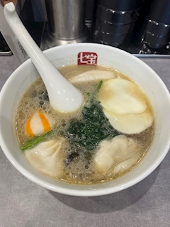 あいな🐣