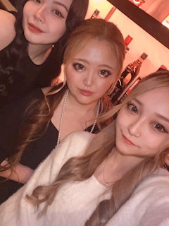 あゆ❤︎❤︎*゜「GW明けの月曜からシュワシュワしよ🥂✨」