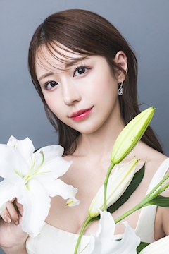 プロフィール写真2・皇 ゆりの｜BARCELONA 桃李・トウリ - すすきのニュークラブ（キャバクラ）