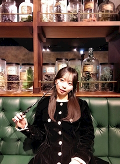 プロフィール写真2・ももね｜Ami'sbar・アミーズバー - 北九州市・門司のスナック