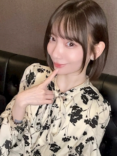プロフィール写真1・茉白 ねこ|Li Ange・リアンジュ - すすきのスナック