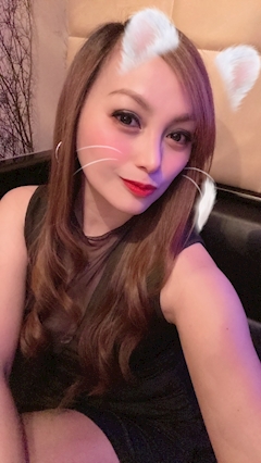 プロフィール写真3・エミー｜OVER・オーバー  - 熊本・下通の熟女キャバクラ