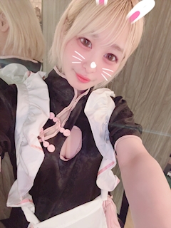 プロフィール写真4・みなと【池袋 vivid cafe】|vivid cafe・ヴィヴィッドカフェ - 池袋西口のガールズバー