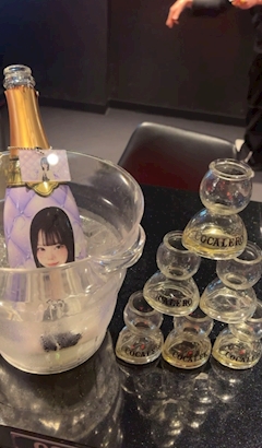かの🖤˚✧₊