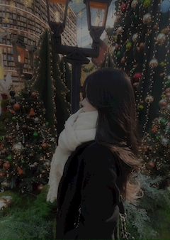 プロフィール写真3・尾崎恵麗菜（オザキエレナ）｜SARA・サラ - 中洲のキャバクラ