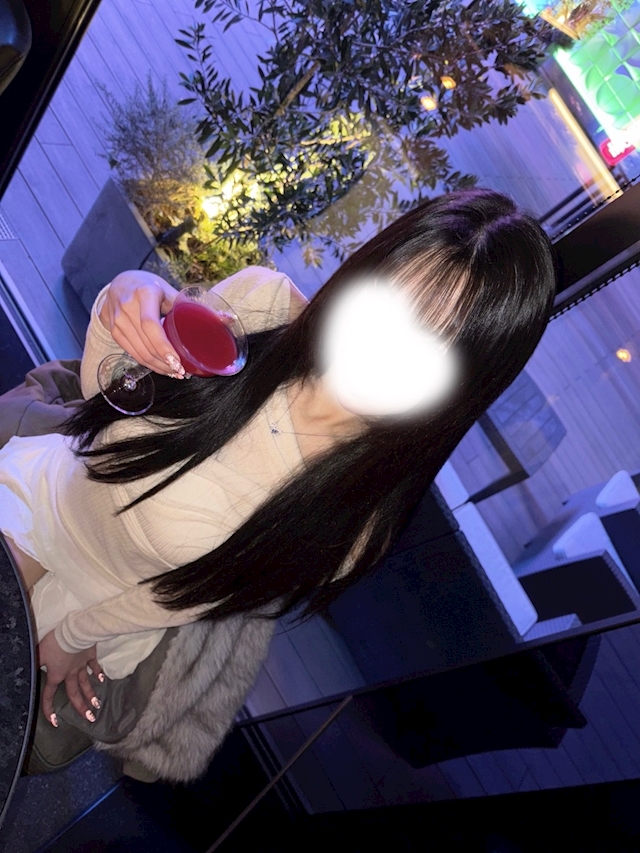 ゆり K-pop Girl’s Bar Kissy