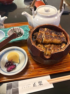 月姫 まゆ