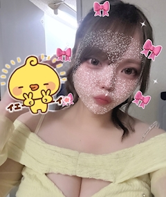 プロフィール写真3・もも｜YELLOW LUV・イエローラヴ - 蒲田西口のキャバクラ