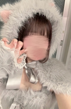 すず「いてます🍒」