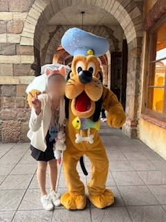 ひまり「ディズニー2日目𝐁𝐥𝐨𝐠💛」