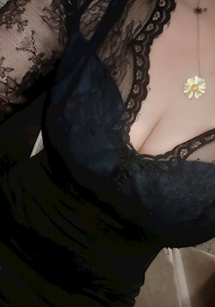 プロフィール写真1・よる｜LaLa・ララ - 高槻のキャバクラ