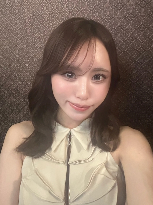 プロフィール写真2・まほ🍓ATHENA｜新橋 キャバクラ・アテナ