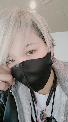 プロフィール写真1・仔犬@ゲイザラス｜MIX BAR GAYSЯUS -ゲイザらス- ・ゲイザラス - 高円寺のオカマ/ニューハーフ