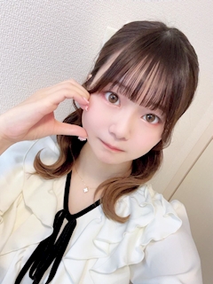 プロフィール写真3・せな【池袋ちぇりっしゅ】|NEW STYLE GIRLS BAR ちぇりっしゅ・ニュースタイルガールズバーチェリッシュ - 池袋東口のガールズバー