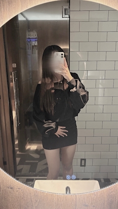 さな 🩷 【Hills】「21時から出勤ჱ̒><)」