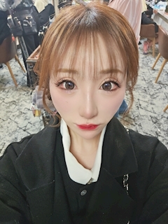 プロフィール写真3・月輝 りいな｜メンバーズ花心・カシン - 名古屋 錦のクラブ/ラウンジ